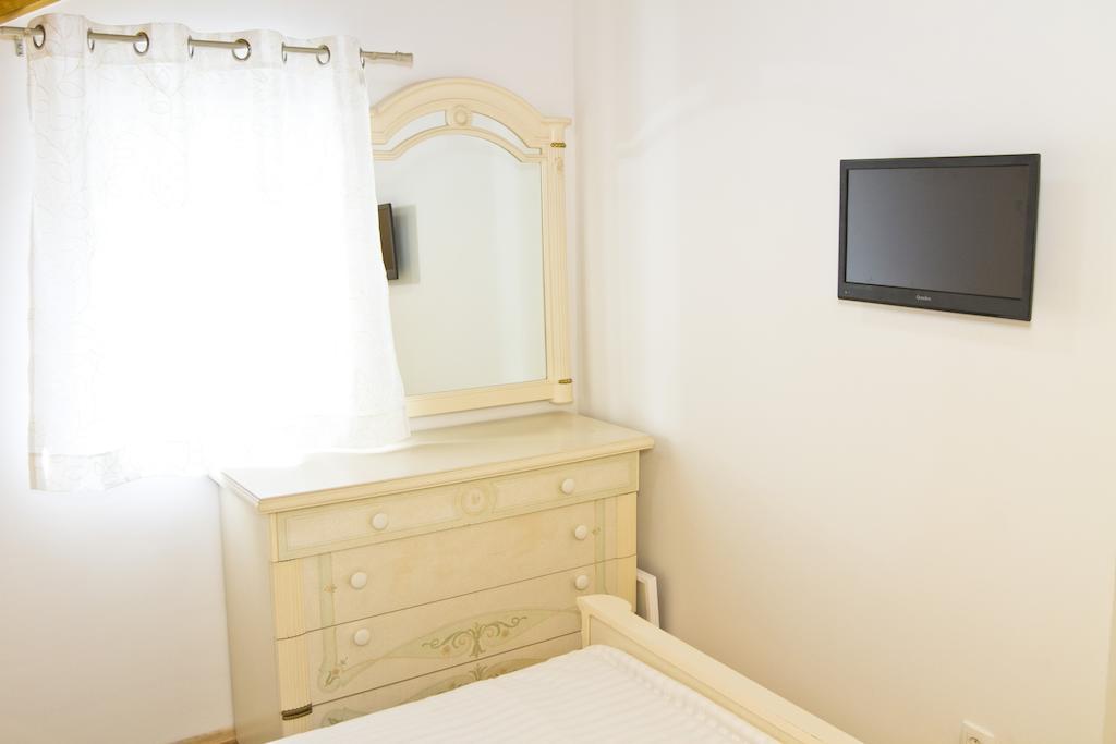 Apartments Nove Crkve 시베니크 외부 사진
