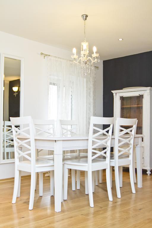 Apartments Nove Crkve 시베니크 객실 사진