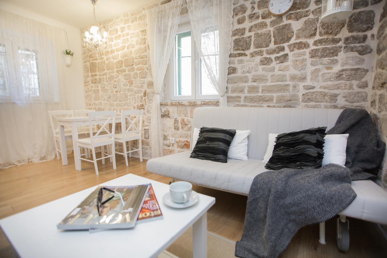 Apartments Nove Crkve 시베니크 외부 사진