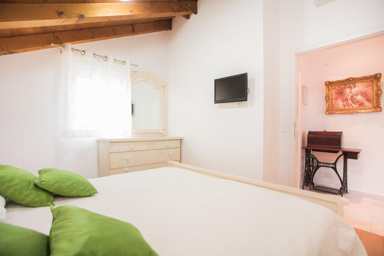Apartments Nove Crkve 시베니크 외부 사진