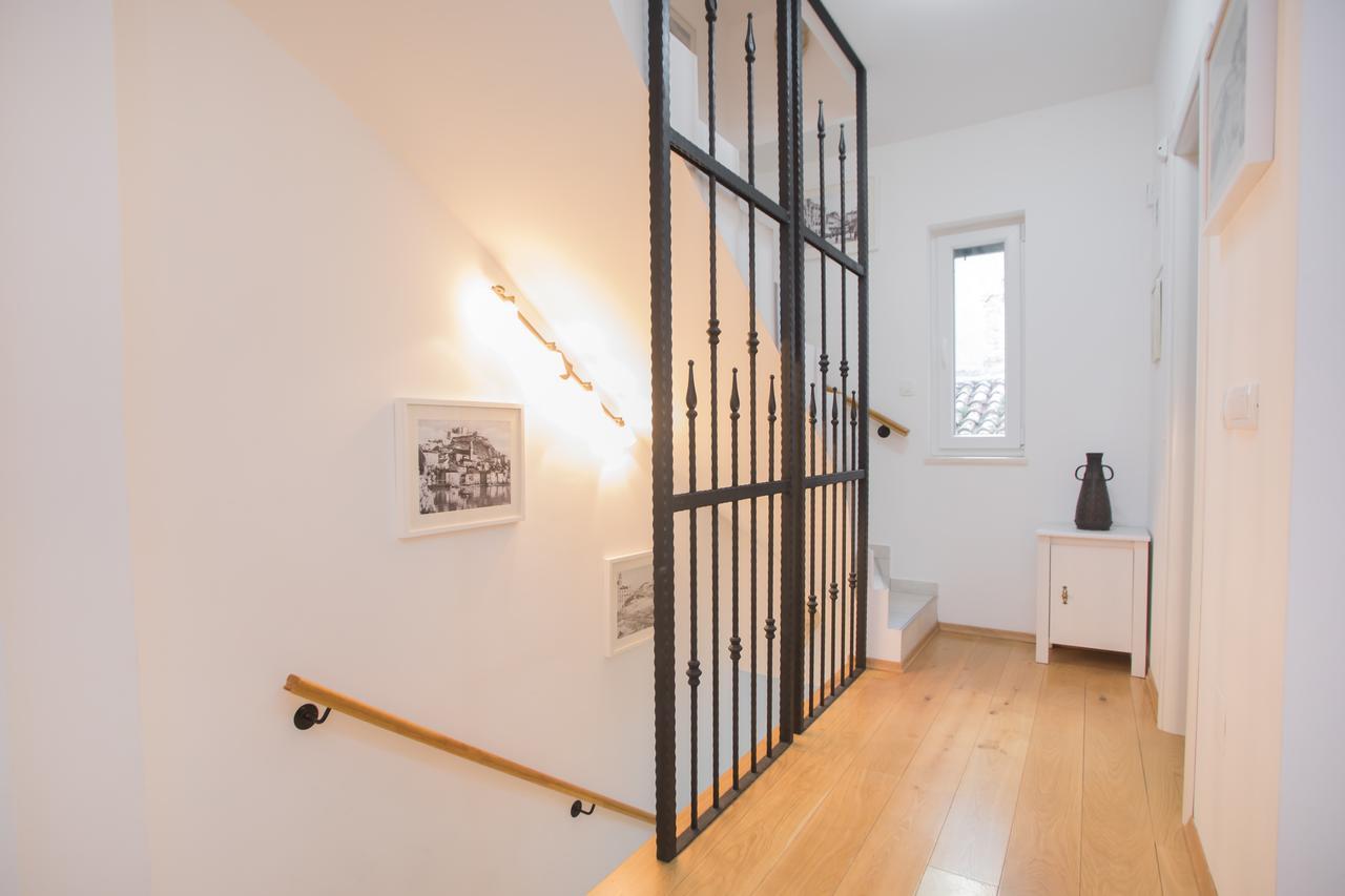 Apartments Nove Crkve 시베니크 외부 사진